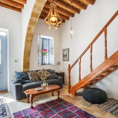 To Hani - Kamara Maisonette ニコシア エクステリア 写真
